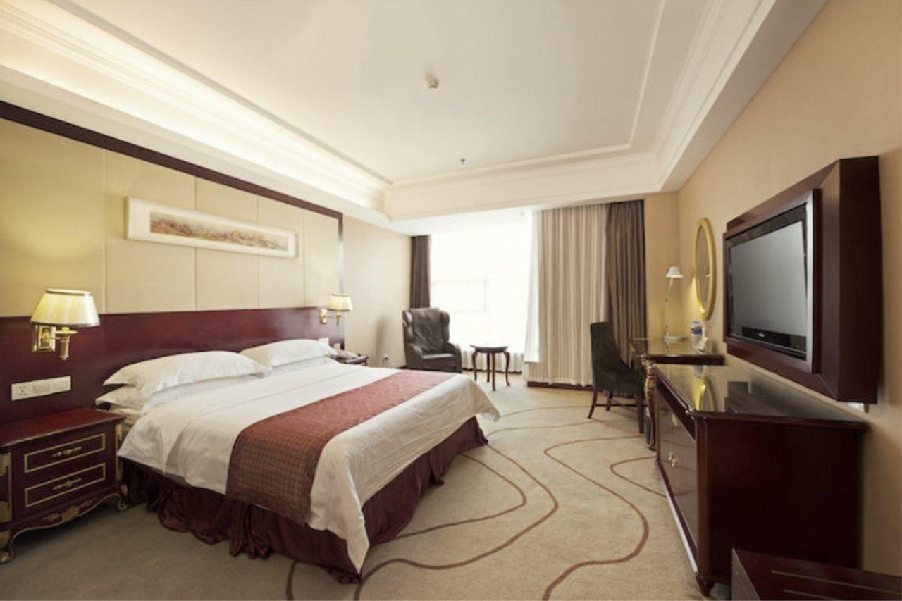 Vienna International Hotel Shanghai Songjiang Exterior photo
