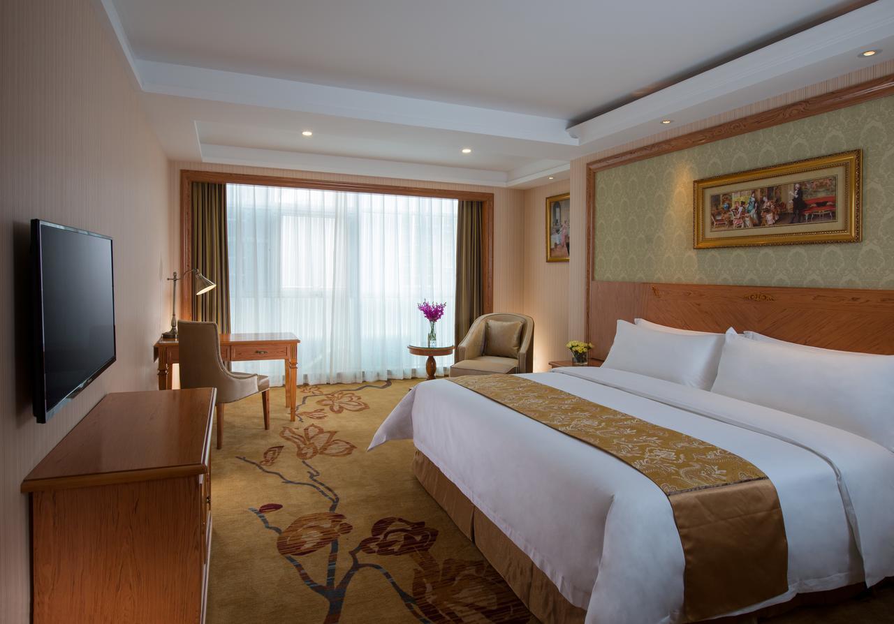 Vienna International Hotel Shanghai Songjiang Exterior photo