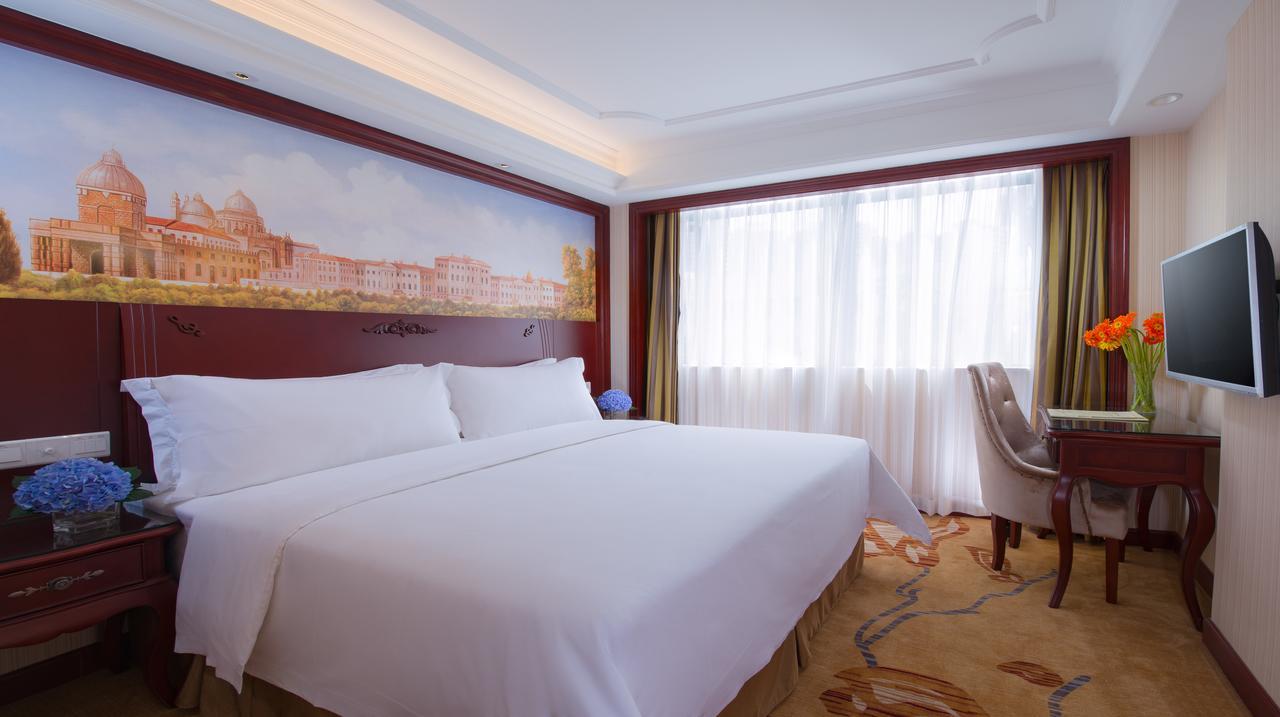 Vienna International Hotel Shanghai Songjiang Exterior photo